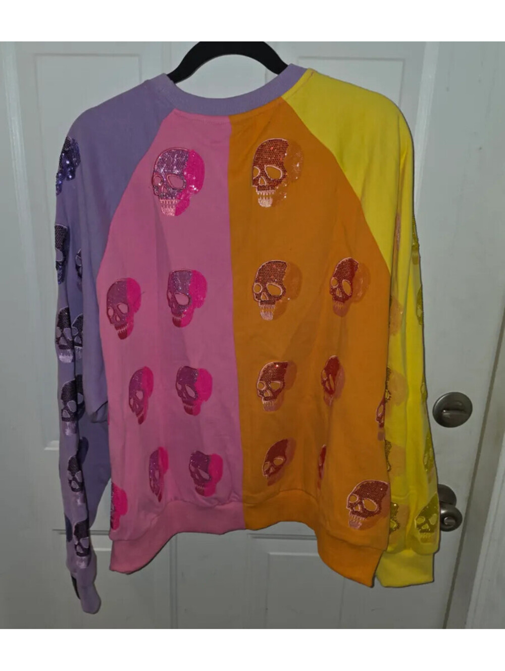 QUEEN OF SPARKLES COLORBLOCK MULTI SEQUIN SKULL SWEATSHIRT 2XL NWT - Picture 3 of 8